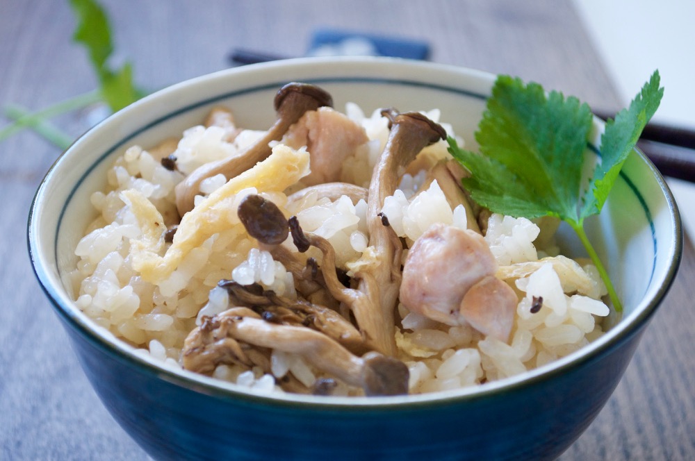 Shimeji Gohan (Rice with Shimeji Mushrooms) RecipeTin Japan