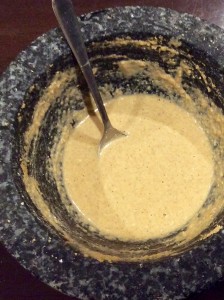 Gomadare (sesame dressing) is one of the commonly used Japanese Vinegar/Citrus Dressings. It is handy to know the different dressings and suitable ingredients.