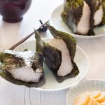 Nothing is more comforting than onigiri (おにぎり, Japanese rice ball) wrapped in yaki nori (roasted seaweed sheet) with salted grilled salmon inside the rice! It’s such a simple food but it is so yummy that you can’t stop eating. Instead of salmon or other popular protein, you can add pickled vegetables or pickled salty plum to make it 100% vegetarian.