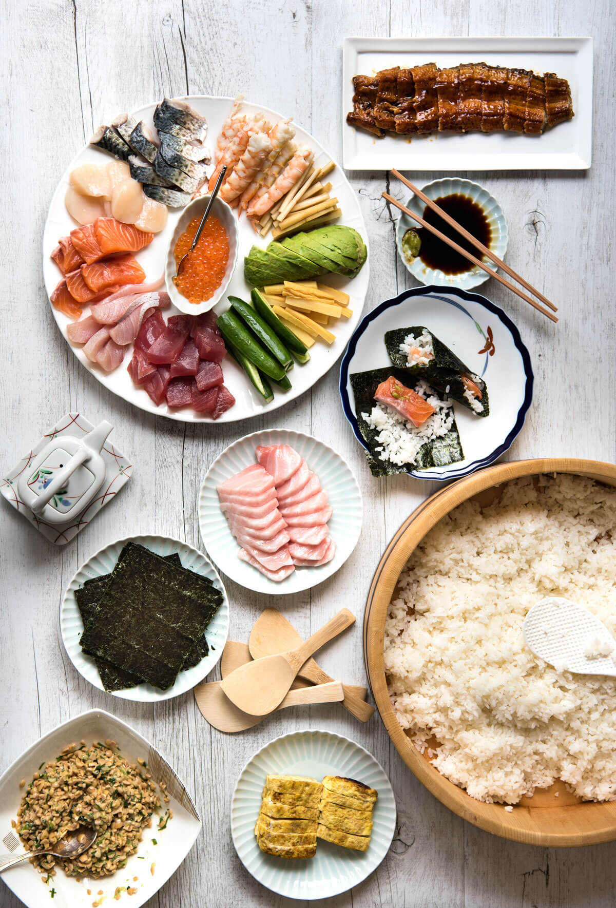 Home-made temakizushi (手巻き寿司) looks fancy but is very easy to prepare Cut the sushi fillings, display everything on the table and let the crowd serve themselves. It is fun and great for a little party with family and friends.
