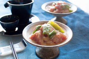 Nuta (ぬた or 饅) is a miso and vinegar based dressing. It is made with miso, vinegar and sugar, with or without Japanese mustard. One of the representative nuta is tuna and shallots (scallions) nuta. It is a great accompaniment for drinks, particularly sake. Miso dressing goes well with many different ingredients and you can be creative.