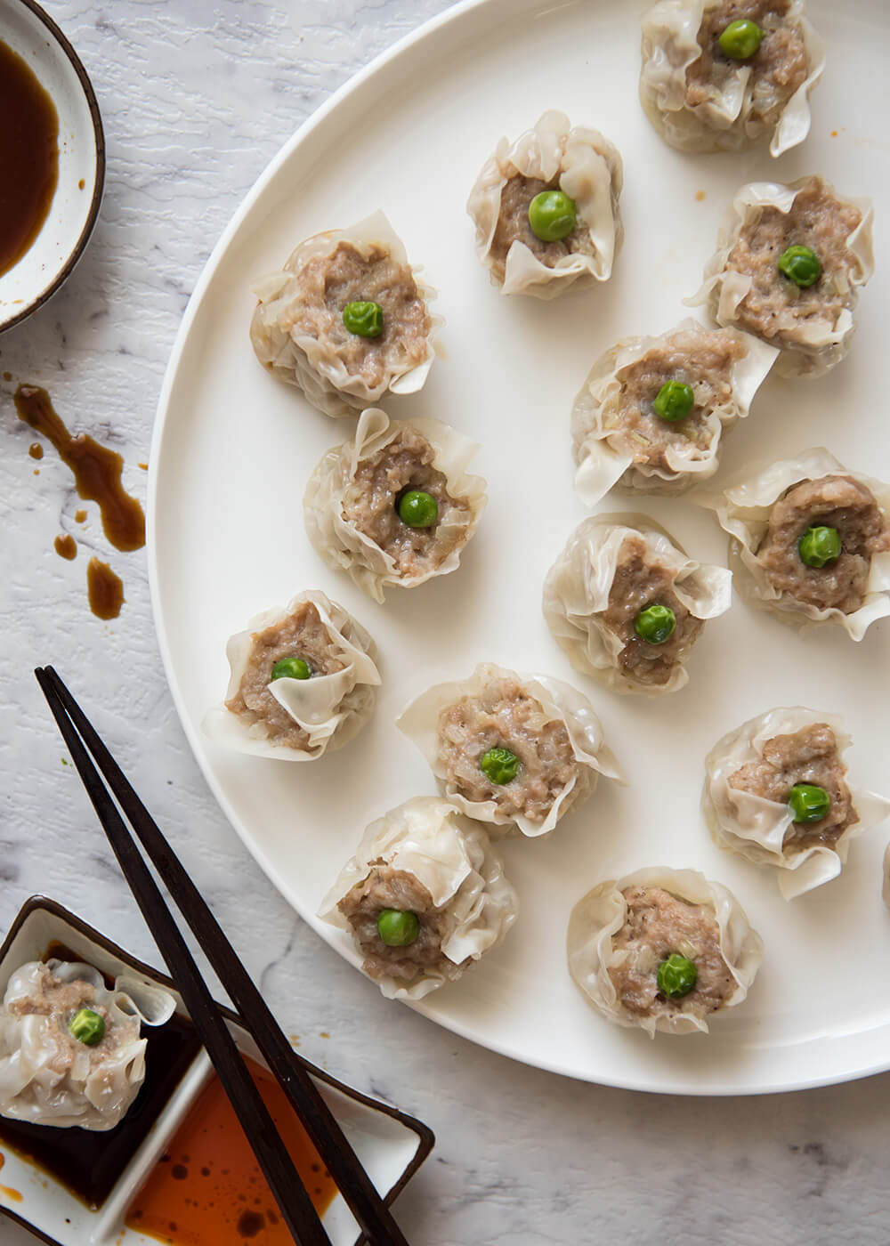 The Japanese version of steamed dumpling, shumai (or shao mai) is quite easy to make. It only contains pork mince, onion and few typical Japanese seasonings, but it tastes so good. 