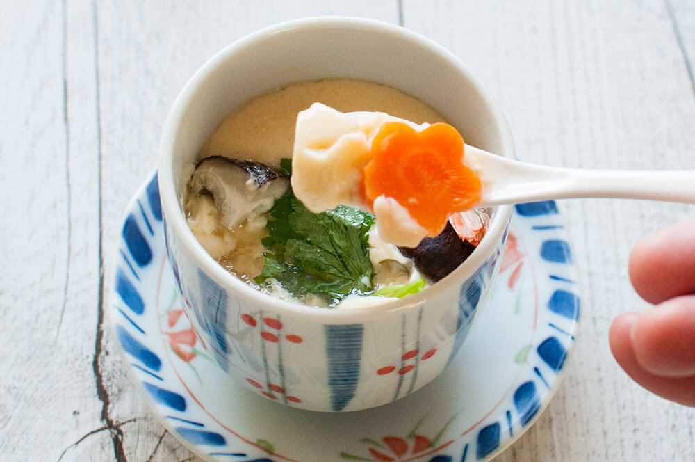 One of the few Japanese dishes that is eaten with a spoon, Chawanmushi is the appetiser that is almost always served in Kaiseki ryori. The egg is mixed with dashi, soy sauce, mirin and salt, then carefully steamed with various ingredients in it. The texture of the egg custard is so smooth and delicate.