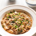 Mabodofu (麻婆豆腐) is the Japanese name for “Mapo Tofu”, which is a Chinese dish from Sichuan province. Tofu and ground meat are stir fried with a flavoursome sauce. But the flavour of mabodofu is yet again modified to suit to the Japanese palette and not as spicy as the Chinese version of mapo tofu.