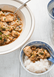 Mabodofu (麻婆豆腐) is the Japanese name for “Mapo Tofu”, which is a Chinese dish from Sichuan province. Tofu and ground meat are stir fried with a flavoursome sauce. But the flavour of mabodofu is yet again modified to suit to the Japanese palette and not as spicy as the Chinese version of mapo tofu.