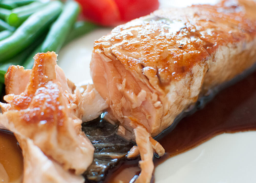 Just like my teriyaki chicken, teriyaki salmon is another popular home cooking dish in Japan.  It is so quick and easy to make. The teriyaki sauce goes so well with pan-fried fish and it is really yummy.