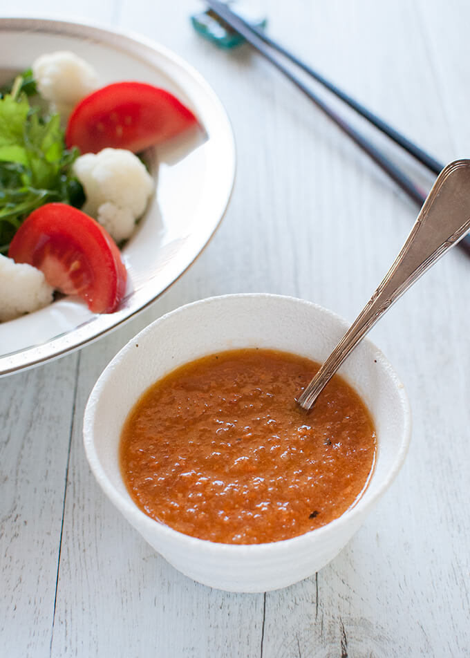 With a bright orange colour, Mixed Vegetable Salad Dressing is full of grated vegetables–it is 50% vegetables! 