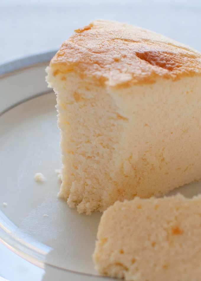 Showing fluffy inside of the Japanese Cheesecake.