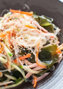 Zoomed-in photo of Japanese Vermicelli Salad.