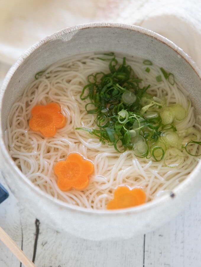 Hero shot of Cold Nyūmen in a bowl.