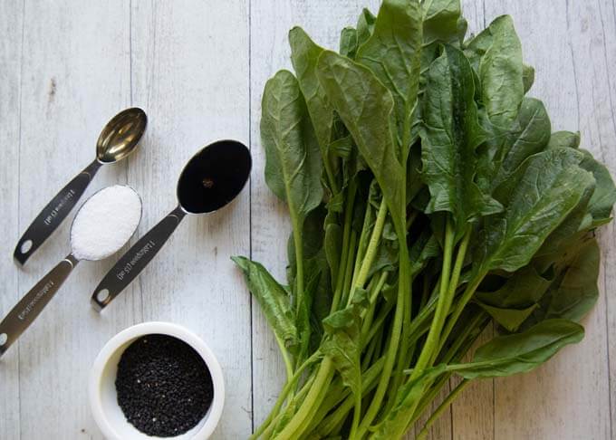 Ingredients for Spinach Kuro goma-ae (dressed in black sesame dressing).