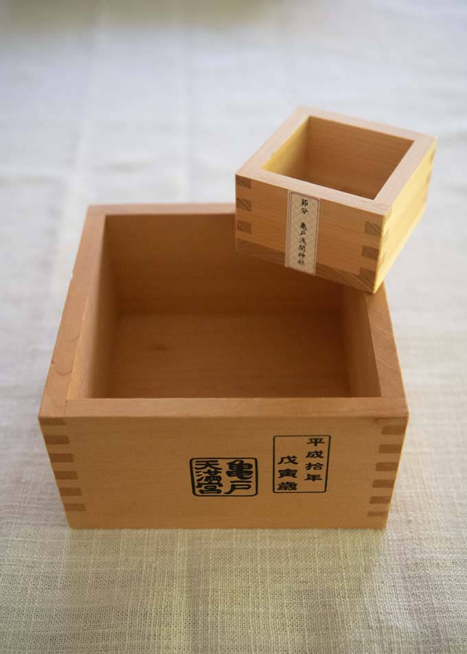 Traditional Japanese wooden measuring cup - masu (枡).