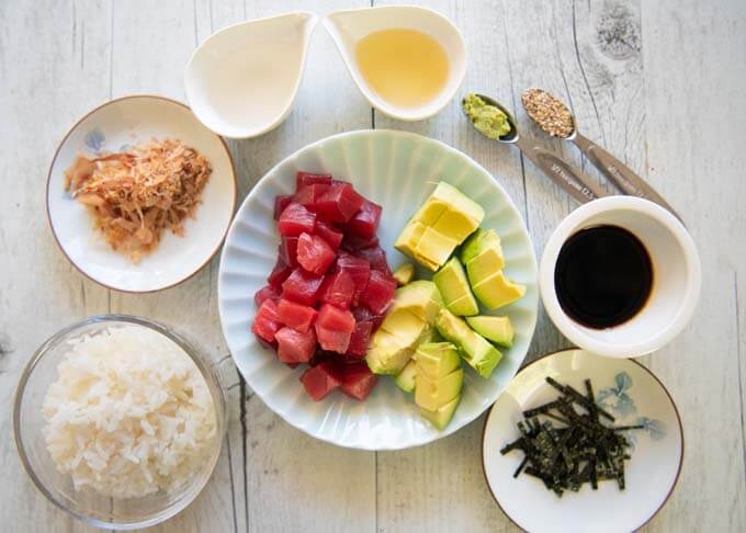 Ingredients for Tuna and Avocado Rice Bowl (Donburi).