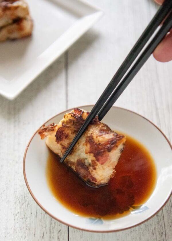 Panfried_Turnip_Cake_7421 RecipeTin Japan