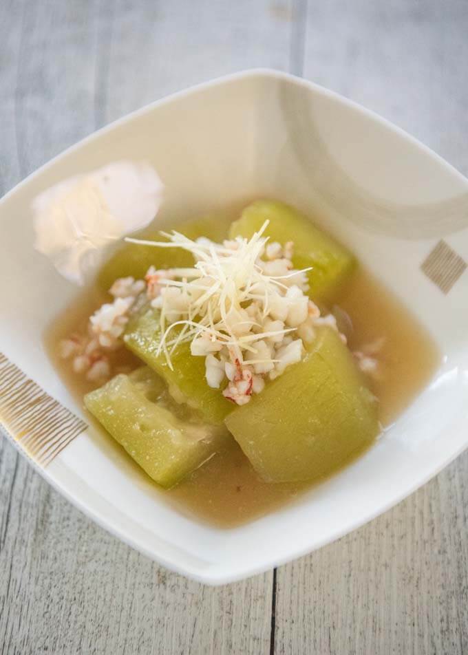 Dish made with hairy melon instead of winter melon.