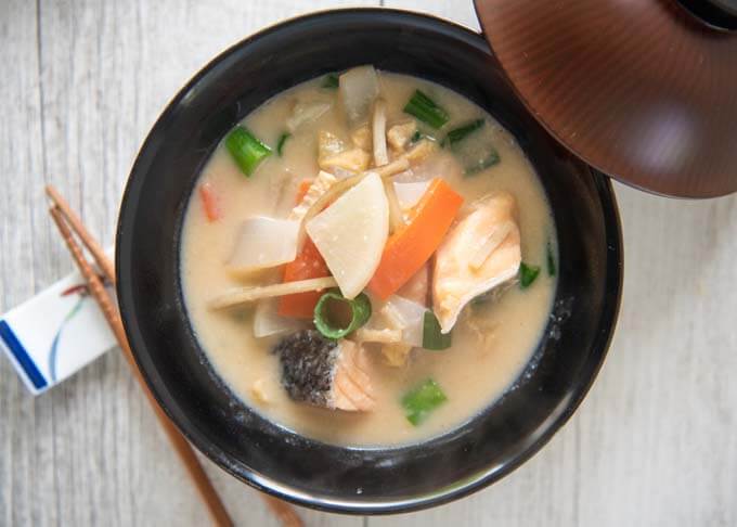 Top-down photo of Sake Lees Soup with Salmon (Salmon Kasujiru).