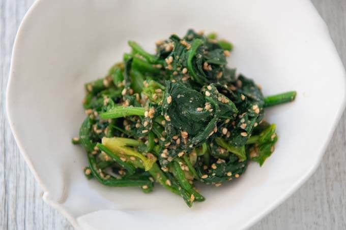 Zoomed-in photo of Japanese Spinach Salad Dressed in White Sesame.