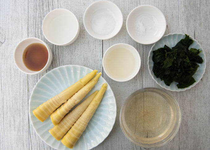 ingredients for Simmered Bamboo Shoots with Wakame Seaweed.
