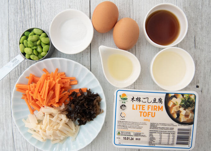 Ingredients for Imitation tofu Omelette (Gisei Tofu).