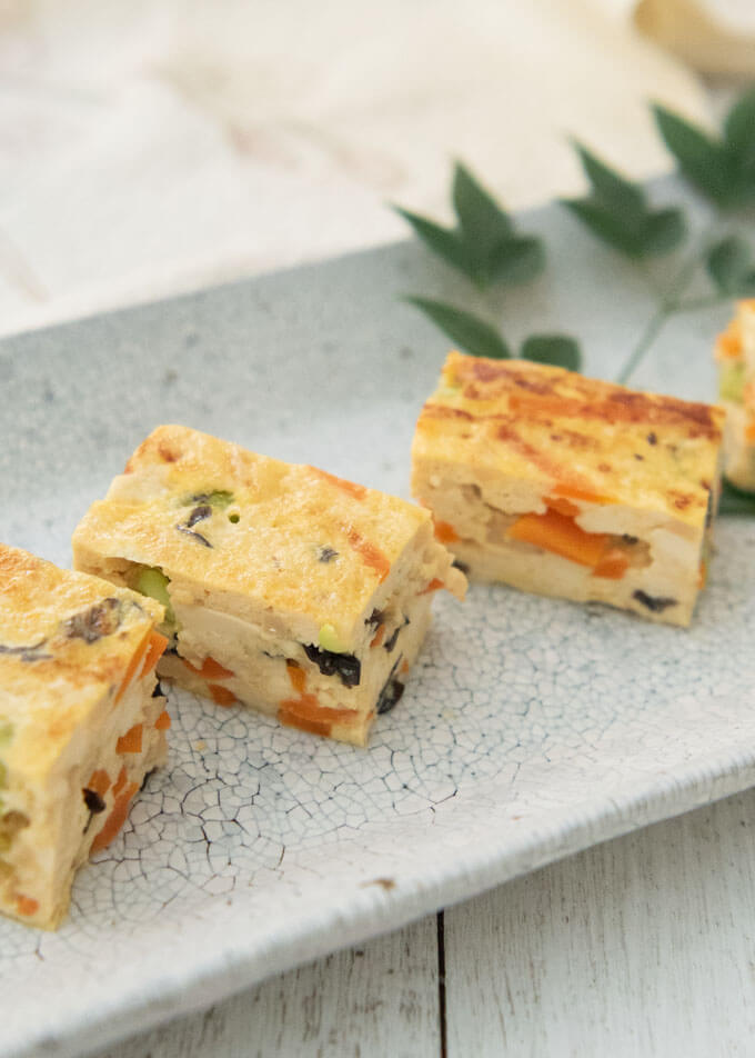 Zoomed-in photo of Imitation tofu Omelette (Gisei Tofu).