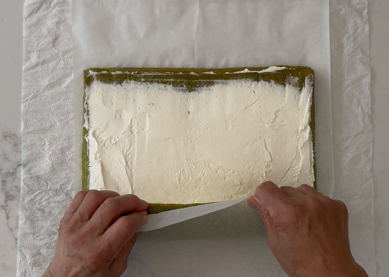 Making a core of the Matcha Roll Cake.