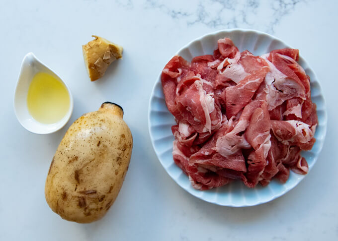 Main ingredients for Braised Lotus Roots and Beef (Shigureni).
